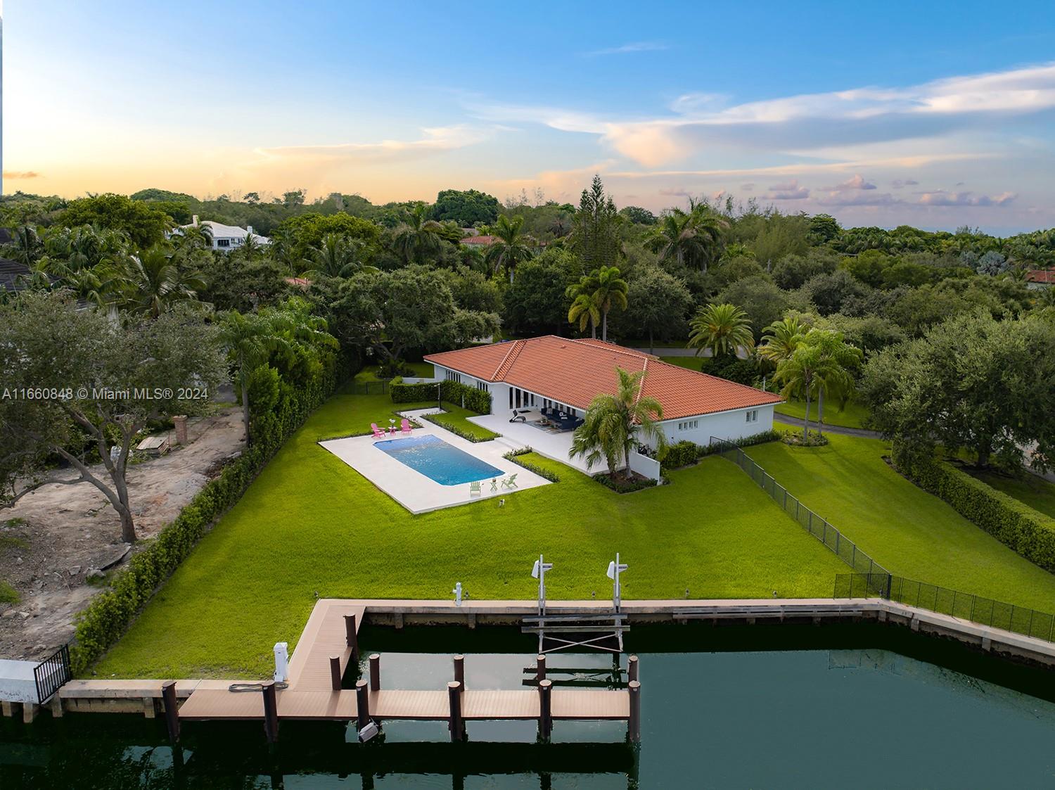 OLD CUTLER BAY SEC 1 - Residential