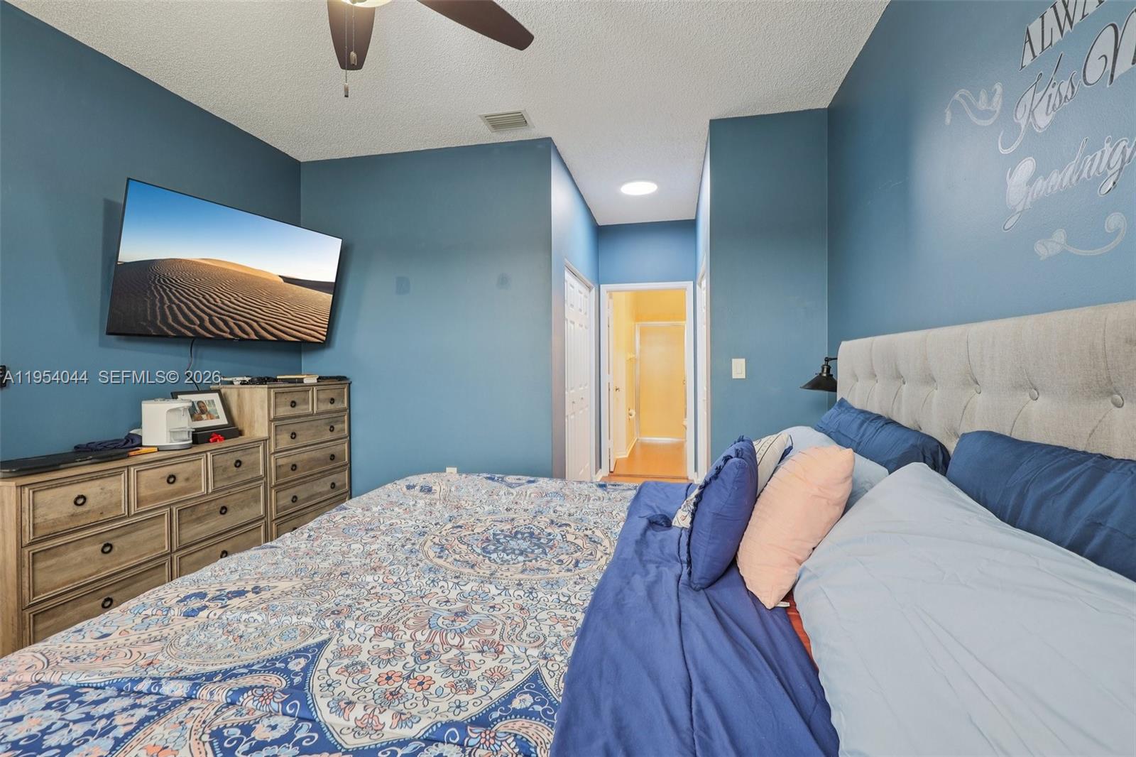 CRESTWOOD AT CAROLINA CON - Residential