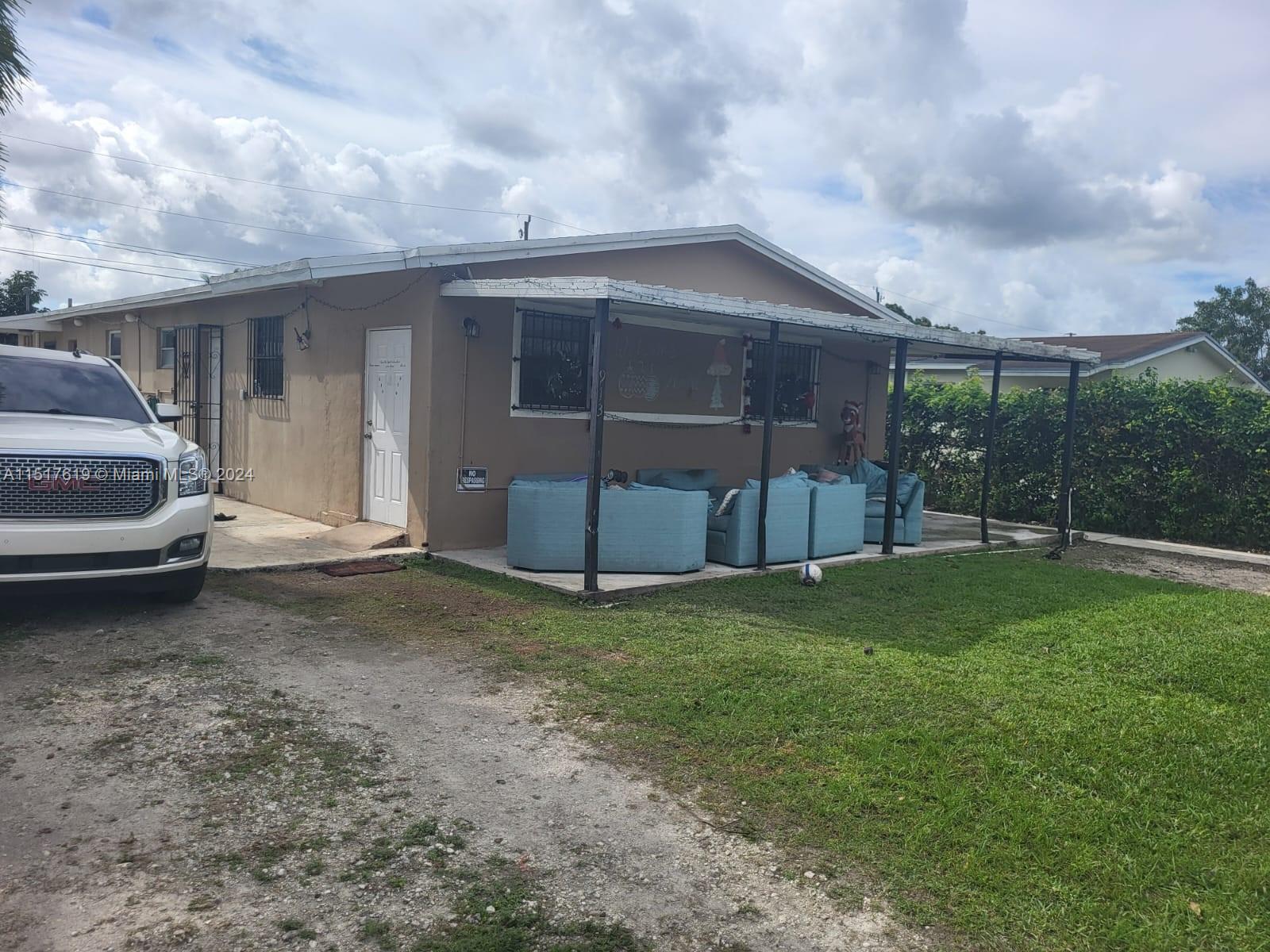 FLORIDA CITY ESTATES - Residential