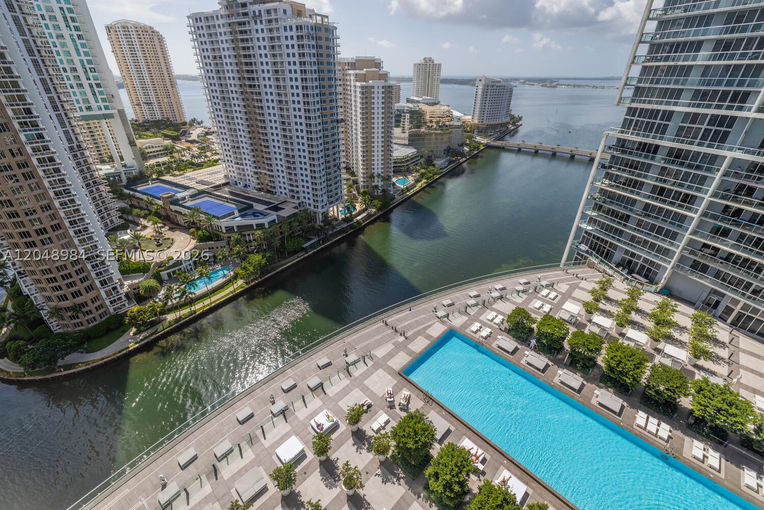 ICONBRICKELL CONDO NO 1 - Residential Lease