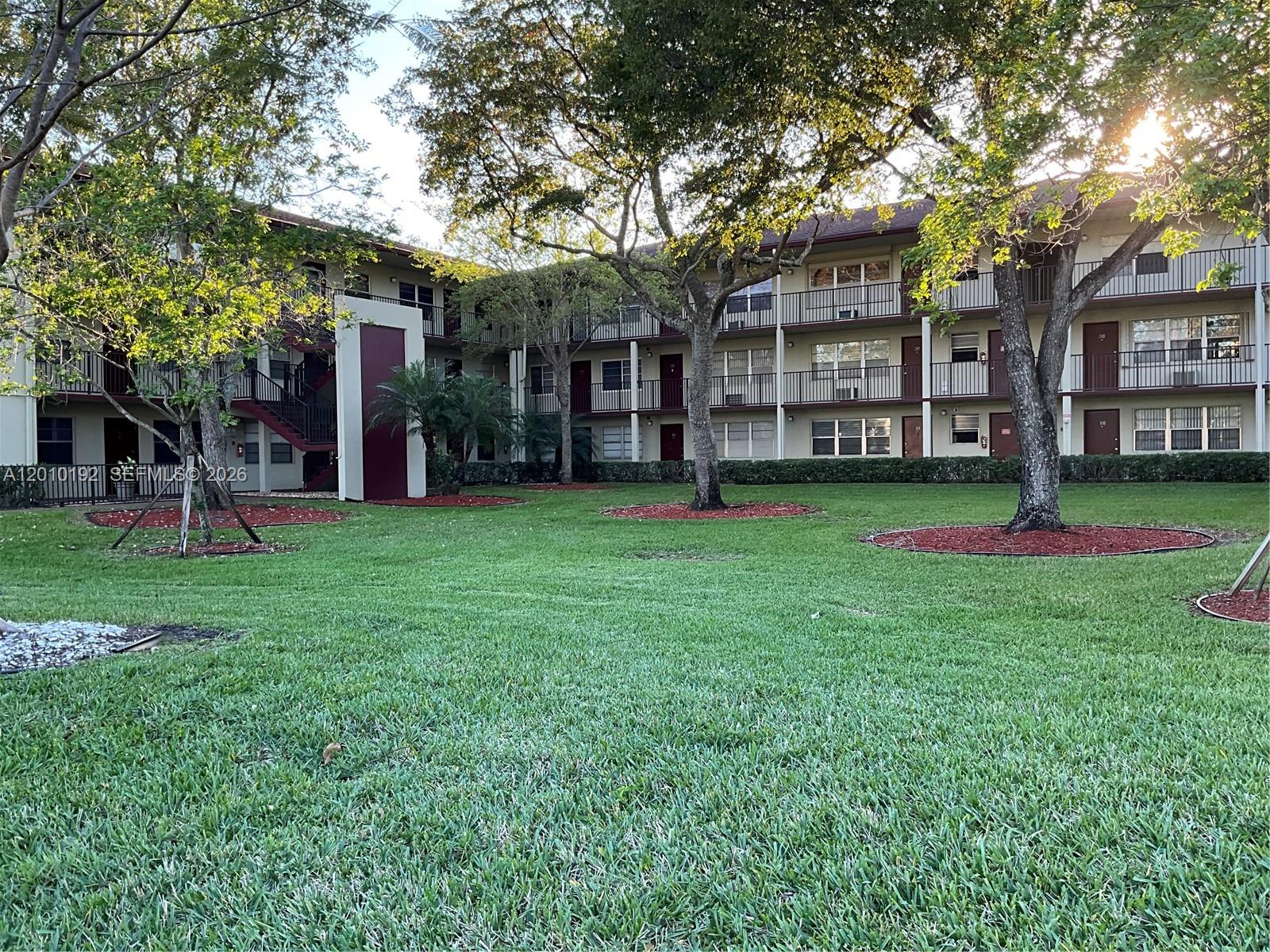 Beautifully maintained 2BD/1.5 Bt condo ,ceramic floors, located on the 3rd floor in the desirable 55 resort style community . This bright and spacious unit offers a confortable layout with generous living and dining areas,perfect for both everyday living and entertaining. The comunity features exeptional amenities designed for an active and social lifestyle, including a fully equipped fitness center, theatre,golf course,tennis courts,pool.Shuttle service making easy to access shopping,dining without the need to drive.Well maintained grounds and vibrant community atmosphere make this an ideal place to call home.This community offers the perfect balance of confort,convenience,and lifestyle.Dont miss this oportunity to enjoy resort-style living at its best!