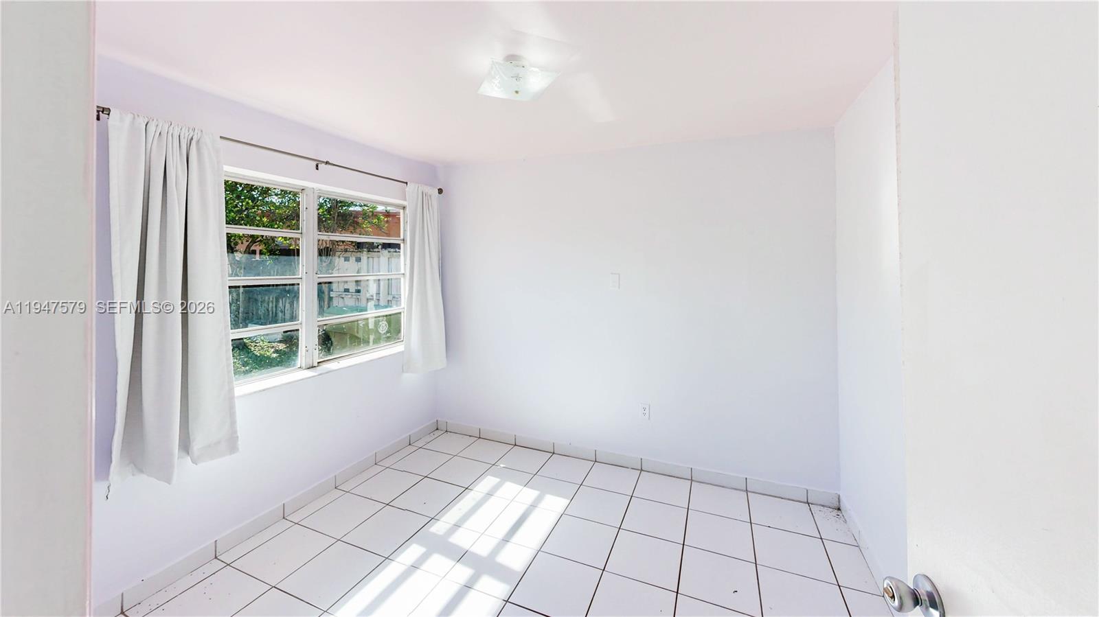 BRADLEY PARK - Residential Income