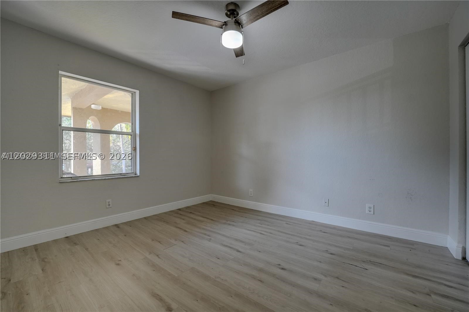 GARDENS OF SUNRISE CONDO - Residential Lease