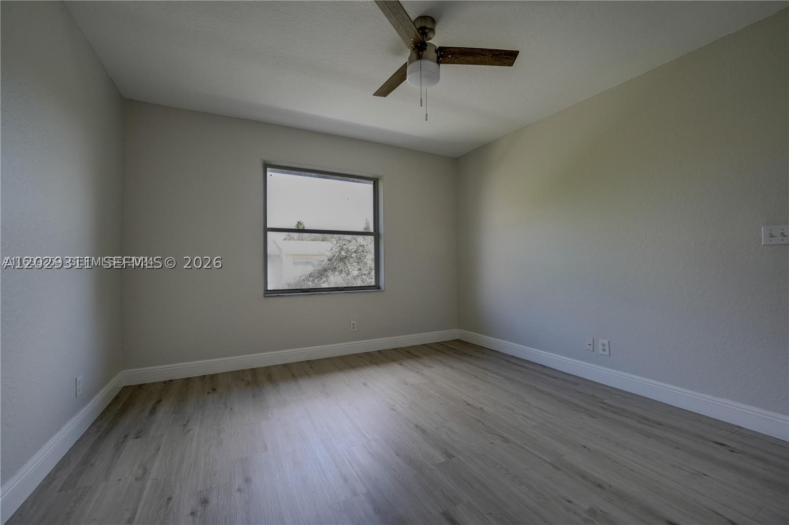 GARDENS OF SUNRISE CONDO - Residential Lease