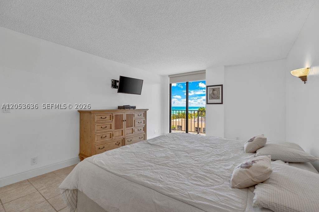 OCEANFRONT PLAZA CONDO - Residential Lease