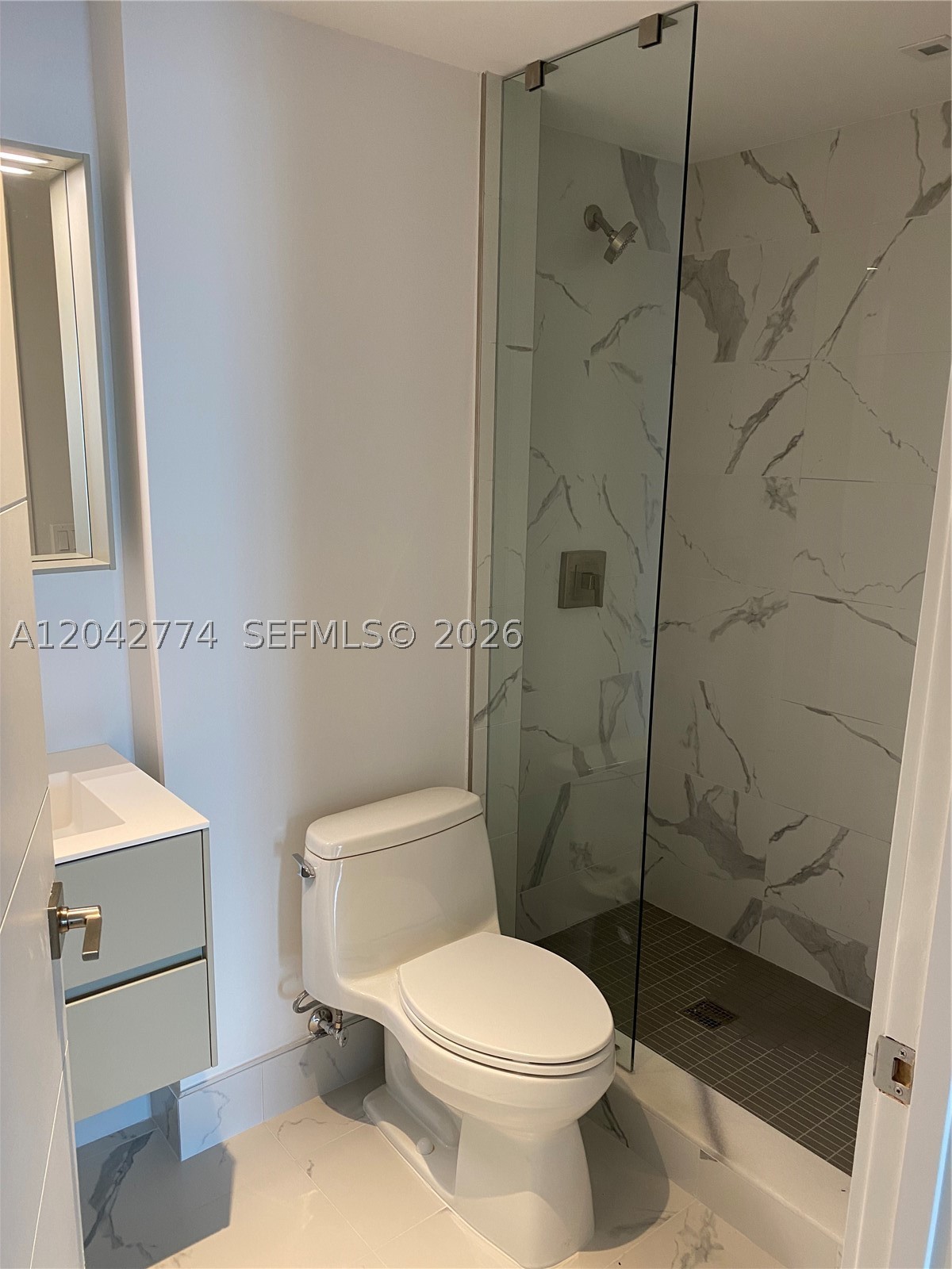 BAY HARBOUR ISLAND - Residential Lease