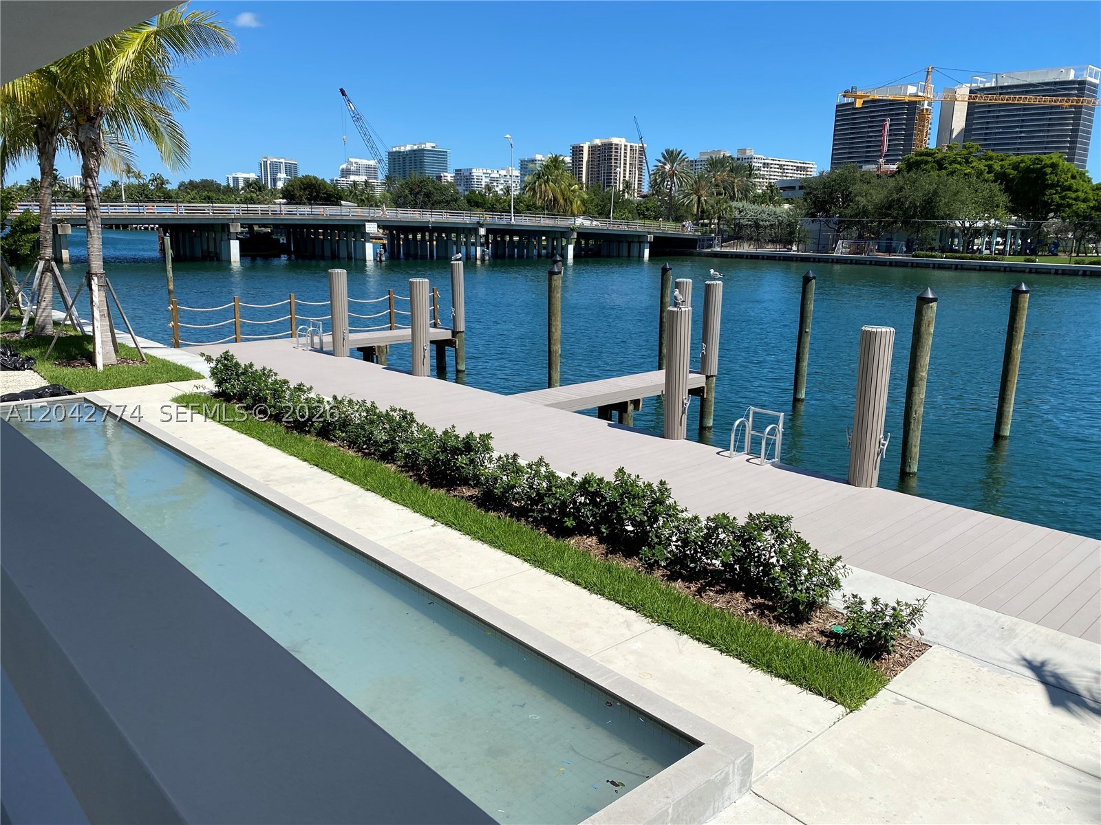 BAY HARBOUR ISLAND - Residential Lease