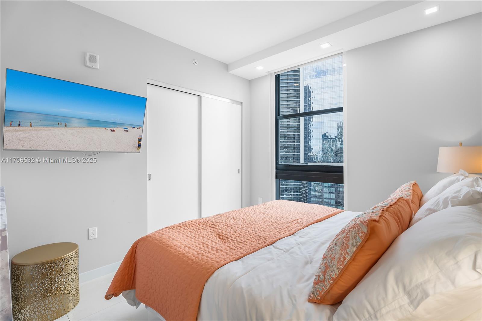 1010 BRICKELL CONDO - Residential