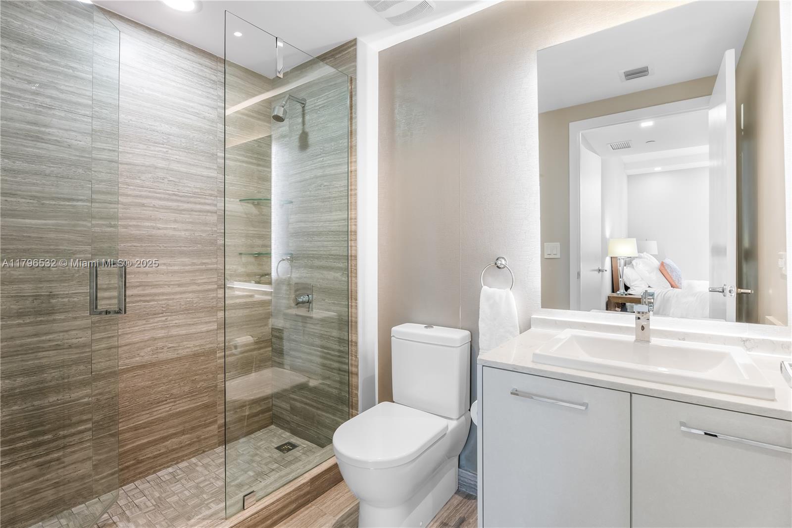 1010 BRICKELL CONDO - Residential