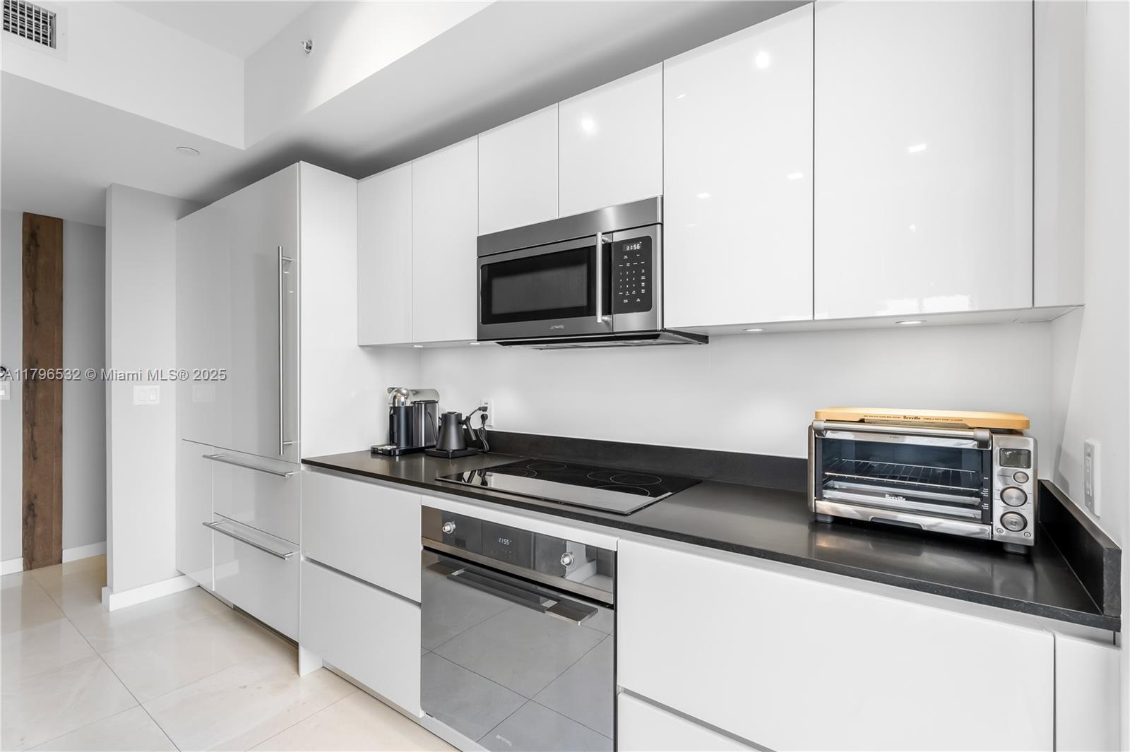1010 BRICKELL CONDO - Residential