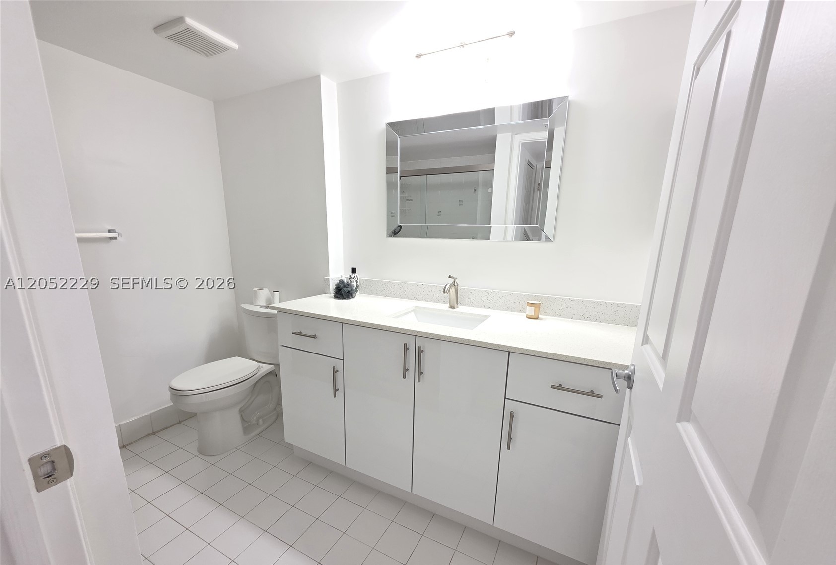 ROYAL GRAND CONDO - Residential