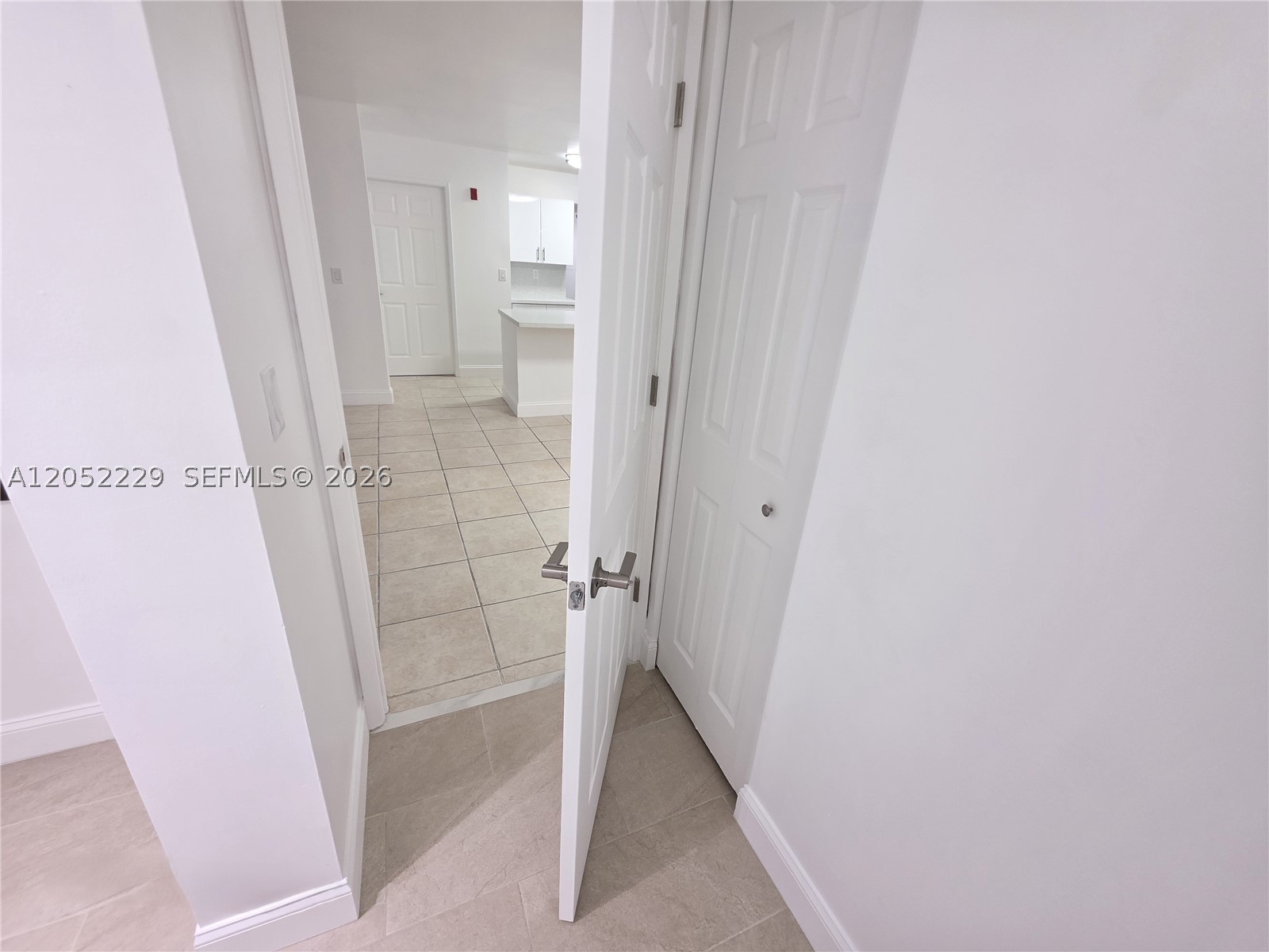 ROYAL GRAND CONDO - Residential