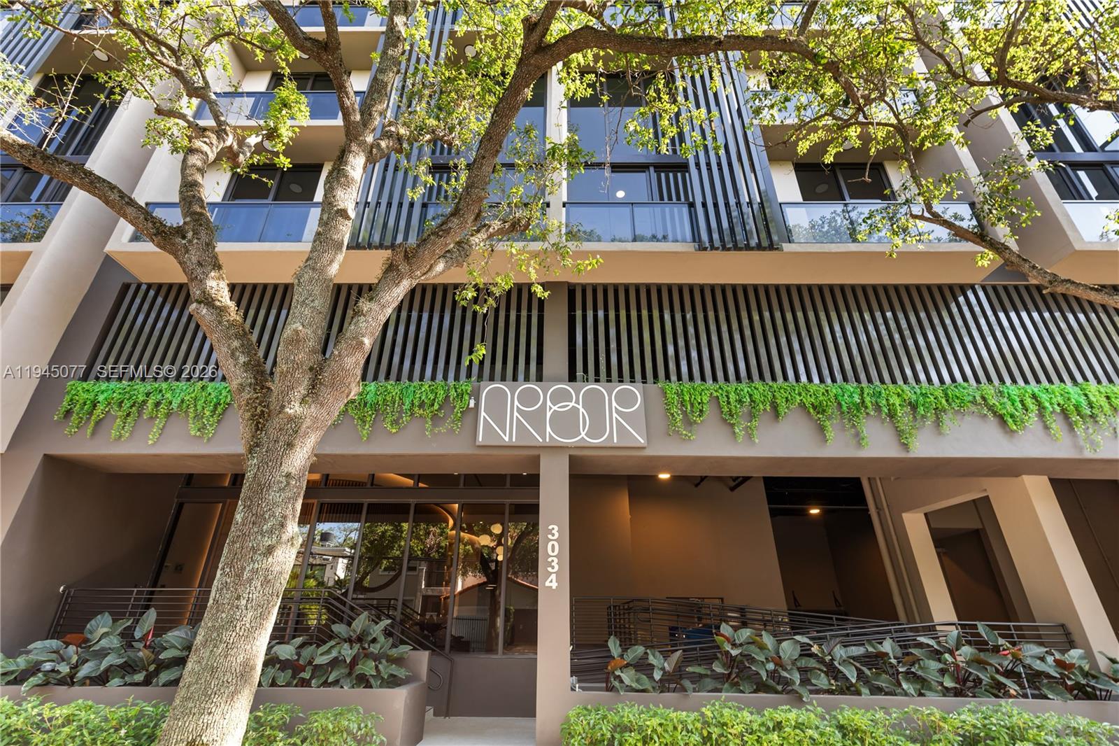 *Move in ready! * Arbor is thoughtfully situated in the tropical enclave of Coconut Grove, offering a refined lifestyle that extends well beyond the walls of your residence. Designed to complement a balanced and sophisticated way of living, Arbor’s residences are paired with carefully curated features and amenities. Residents will enjoy 24-hour concierge and valet services, generous parking and storage, a fully equipped fitness center, a serene landscaped courtyard with pool, an elegant social lounge, and a rooftop terrace complete with a barbecue area. Arbor is a pet-friendly community and is ideally located within walking distance of parks, top-rated schools, dining, and boutique shopping.
