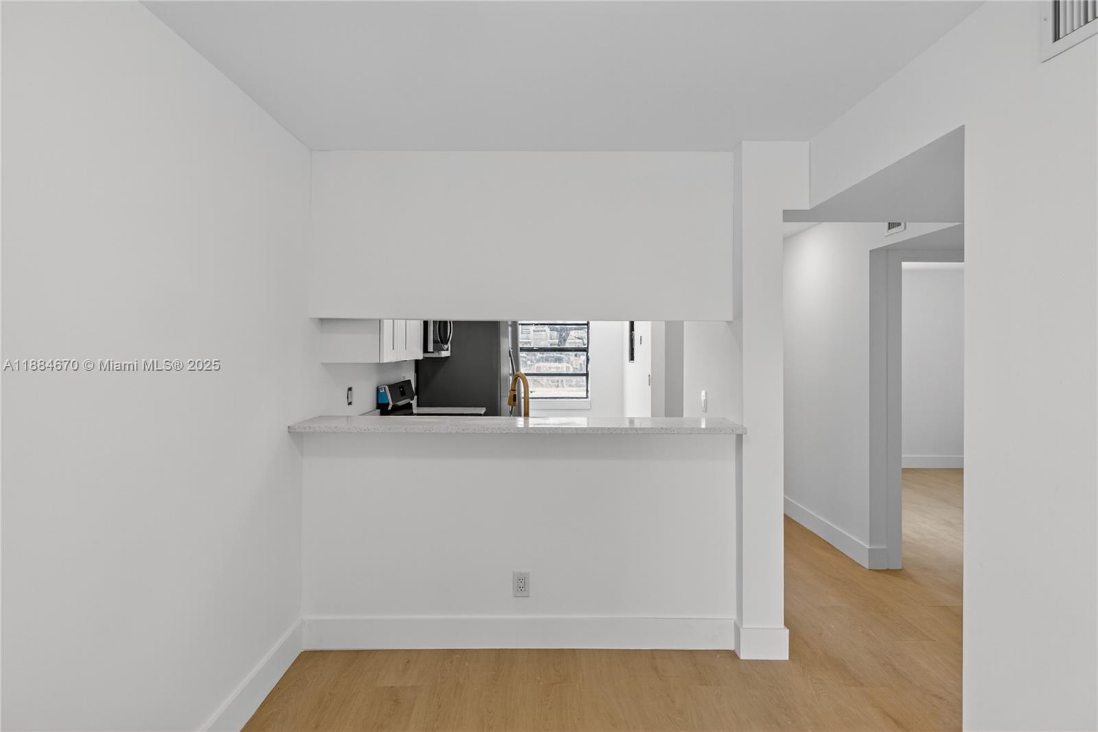 LAKESIDE AT TAMARAC CONDO - Residential
