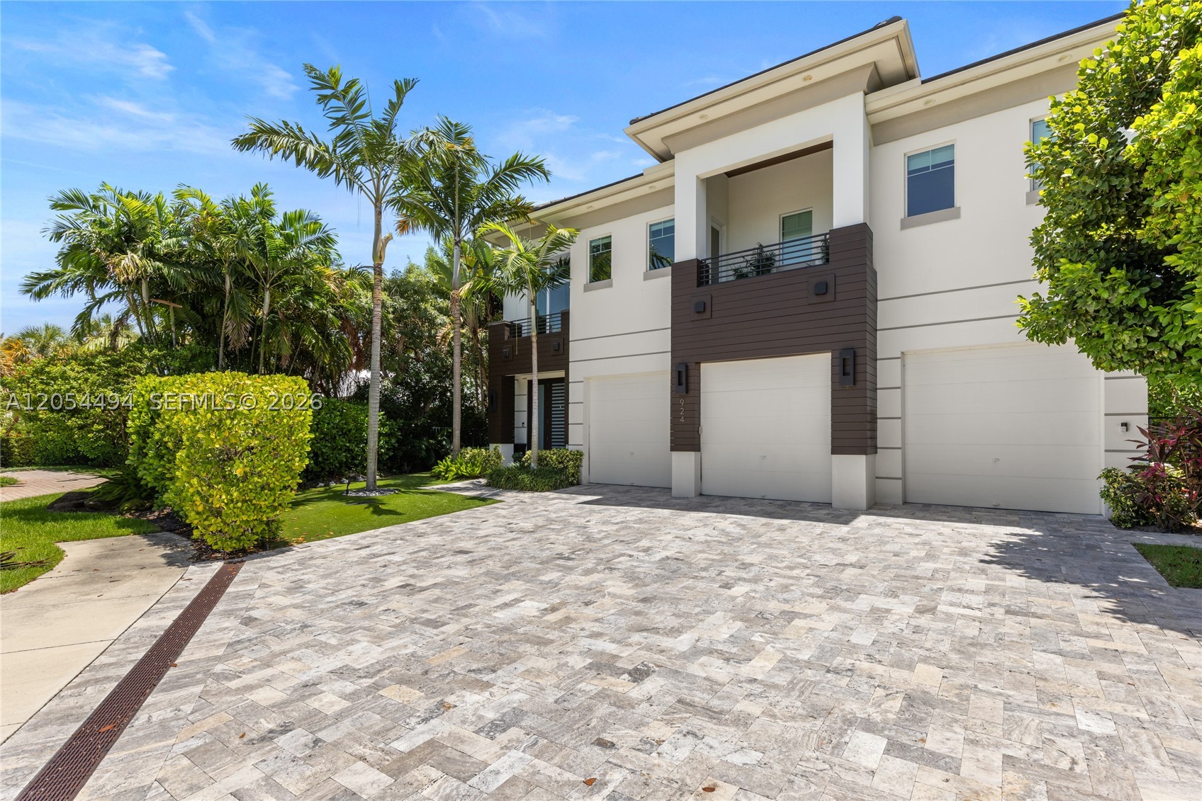 TROPIC ISLE 6TH SEC - Residential