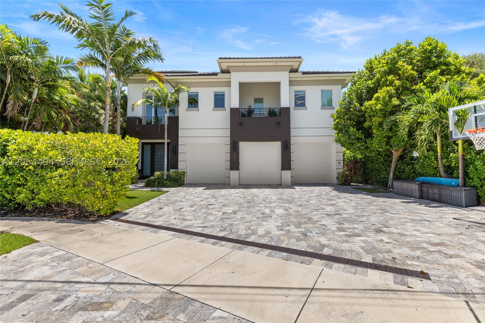 TROPIC ISLE 6TH SEC - Residential