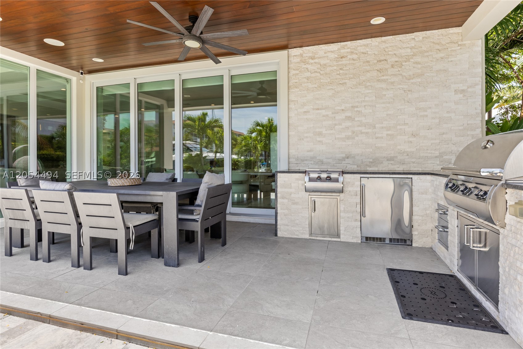 TROPIC ISLE 6TH SEC - Residential