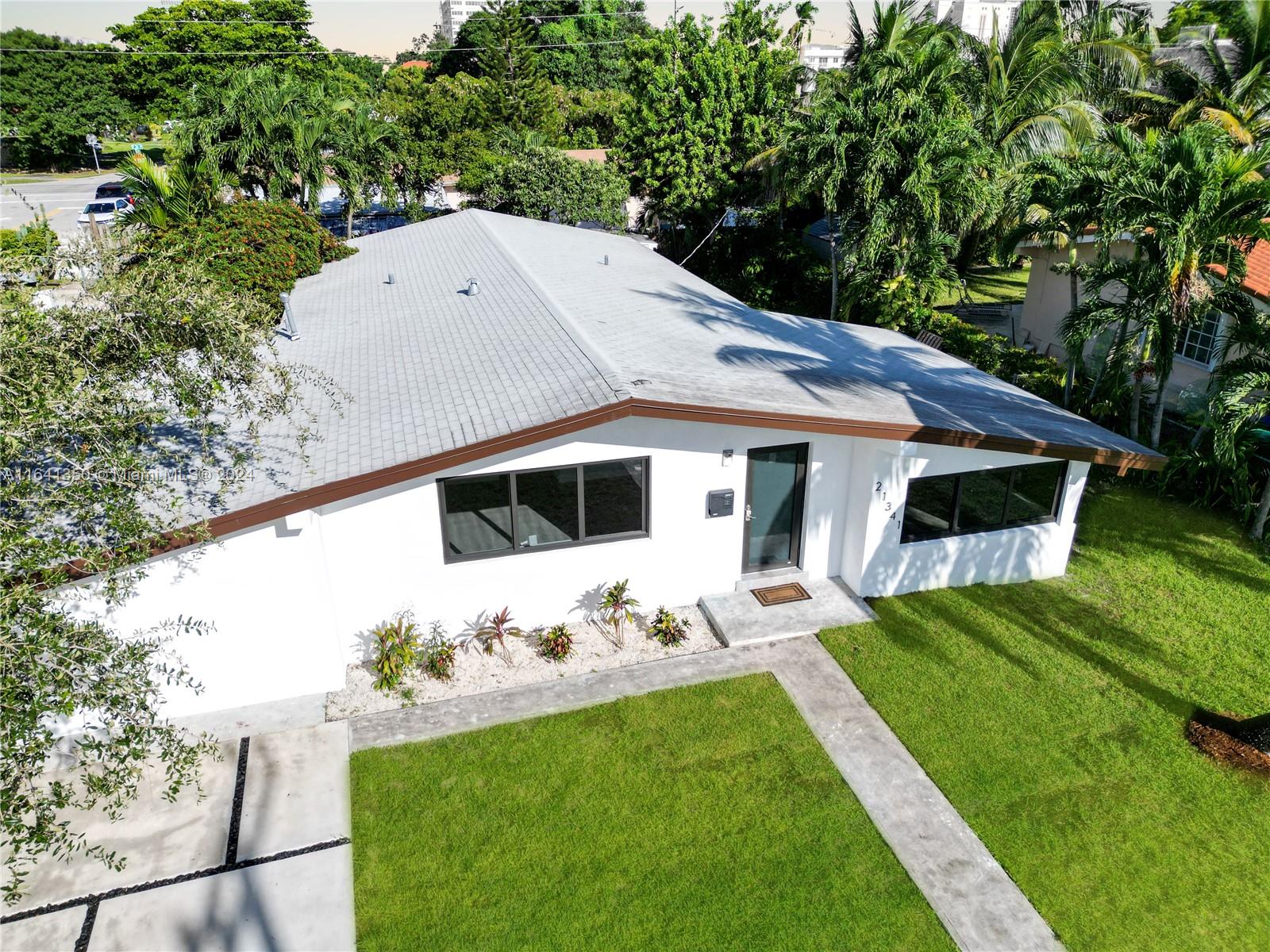 SUNSWEPT ISLE - Residential