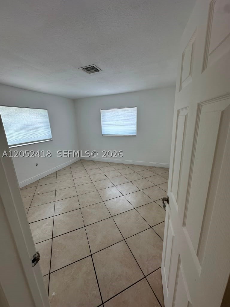 GALLOWOOD CONDO - Residential Lease