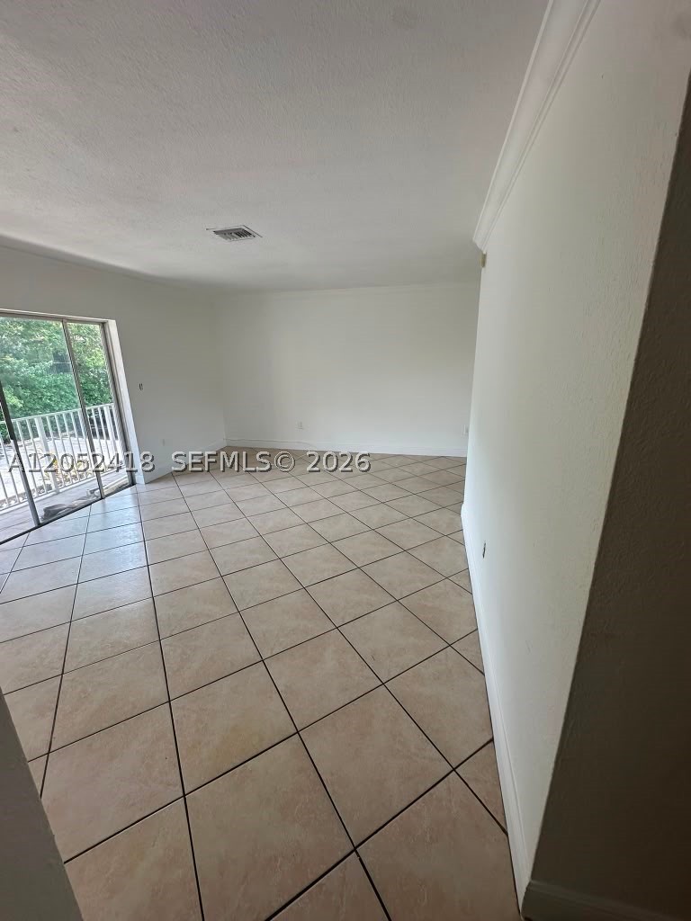 GALLOWOOD CONDO - Residential Lease