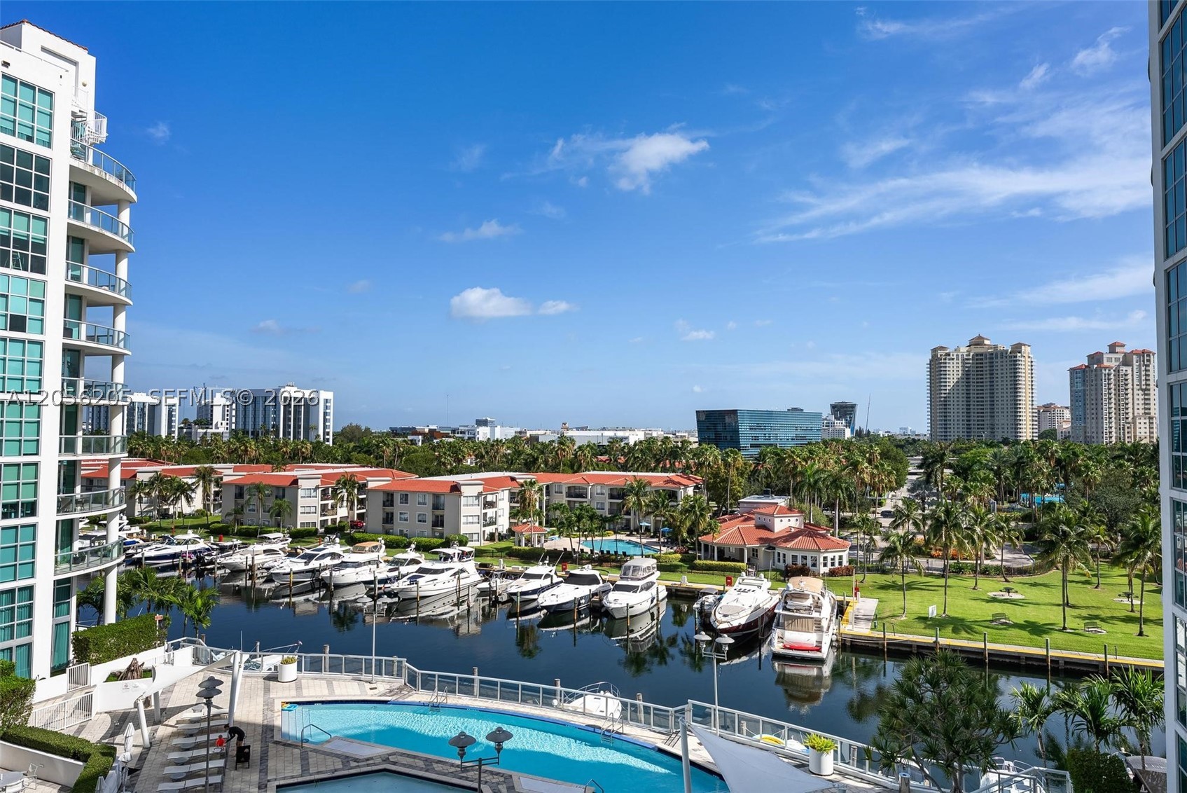 THE ATRIUM AT AVENTURA CO - Residential