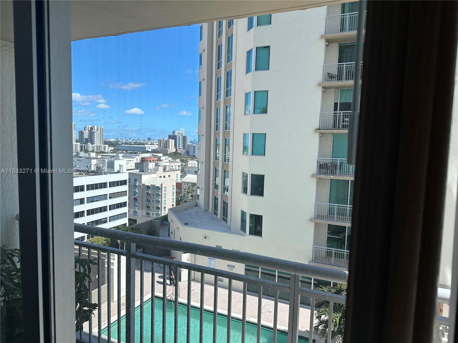 METROPOLIS II AT DADELAND - Residential Lease