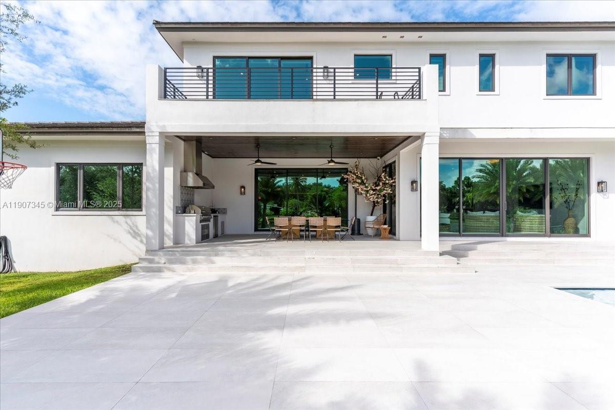OAKRIDGE ESTATES SEC 3 - Residential