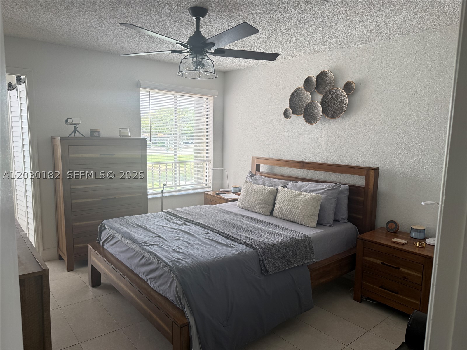 CORAL KEY CONDO - Residential Lease
