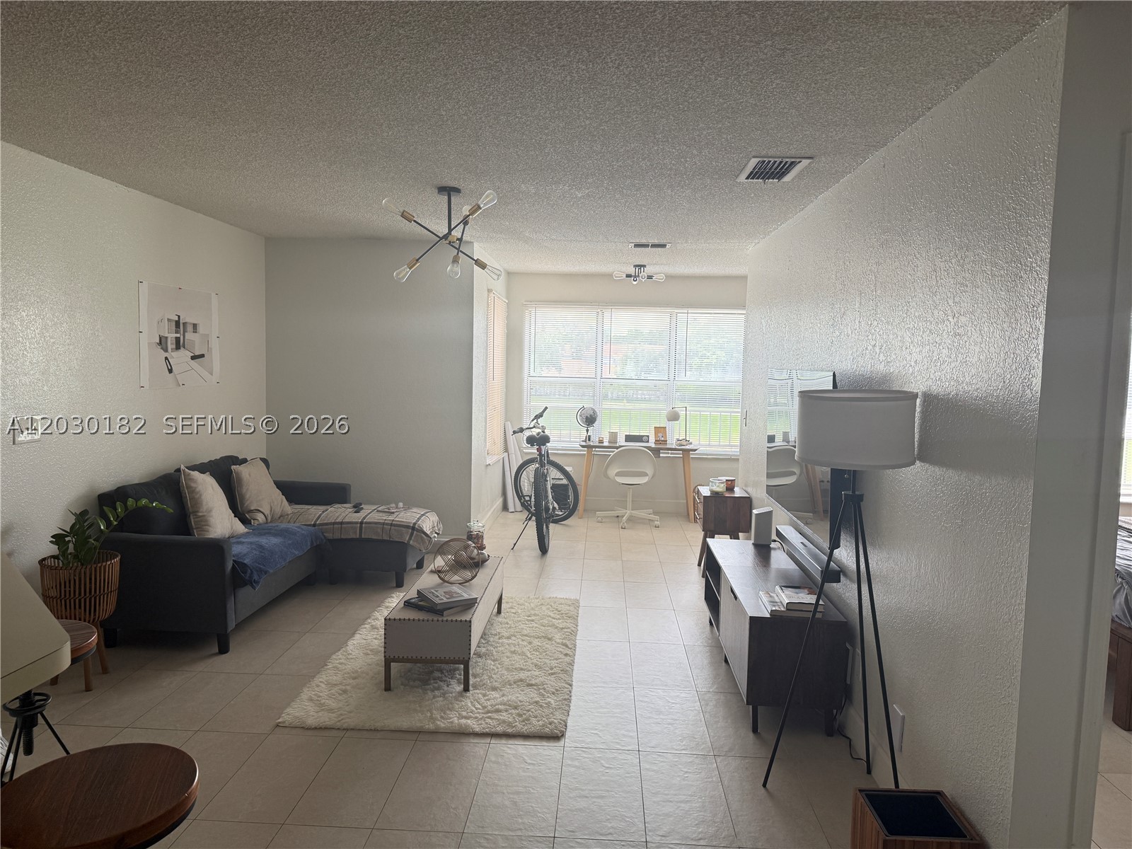 CORAL KEY CONDO - Residential Lease