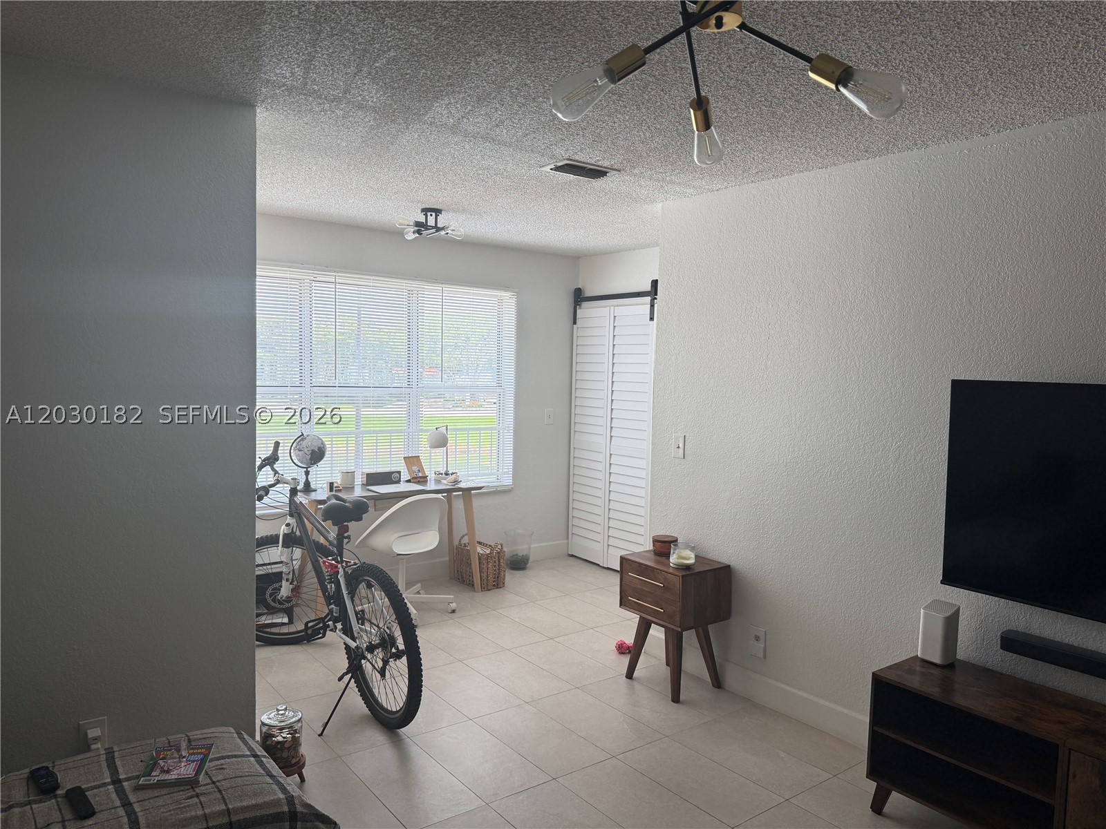CORAL KEY CONDO - Residential Lease