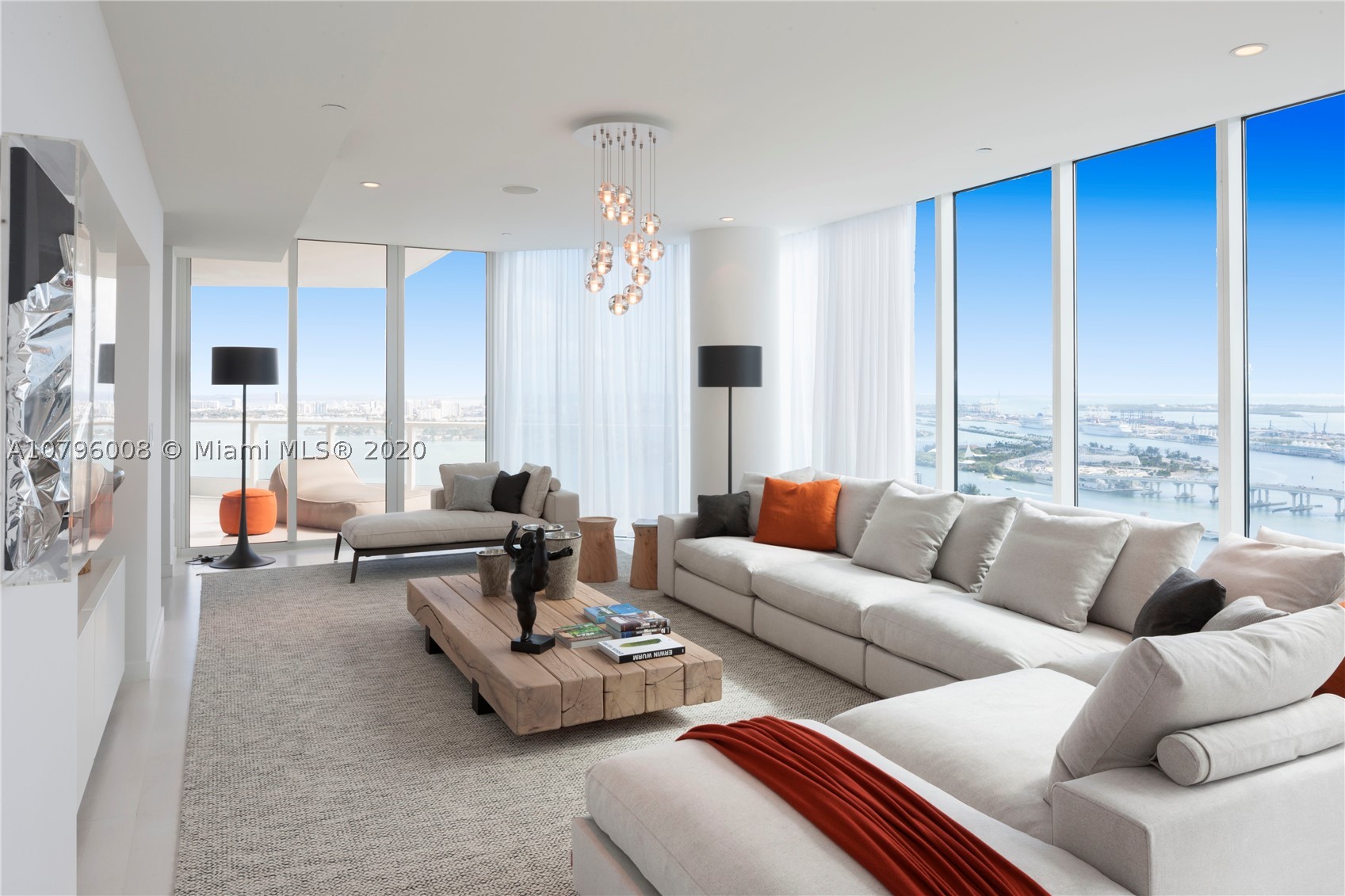 Paramount Bay - Residential