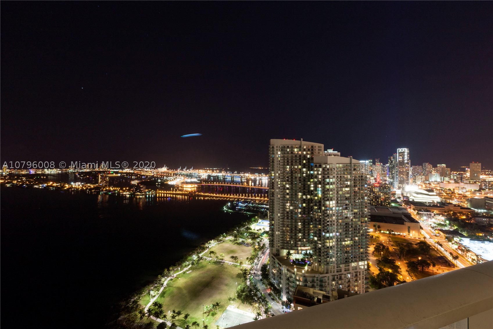 Paramount Bay - Residential