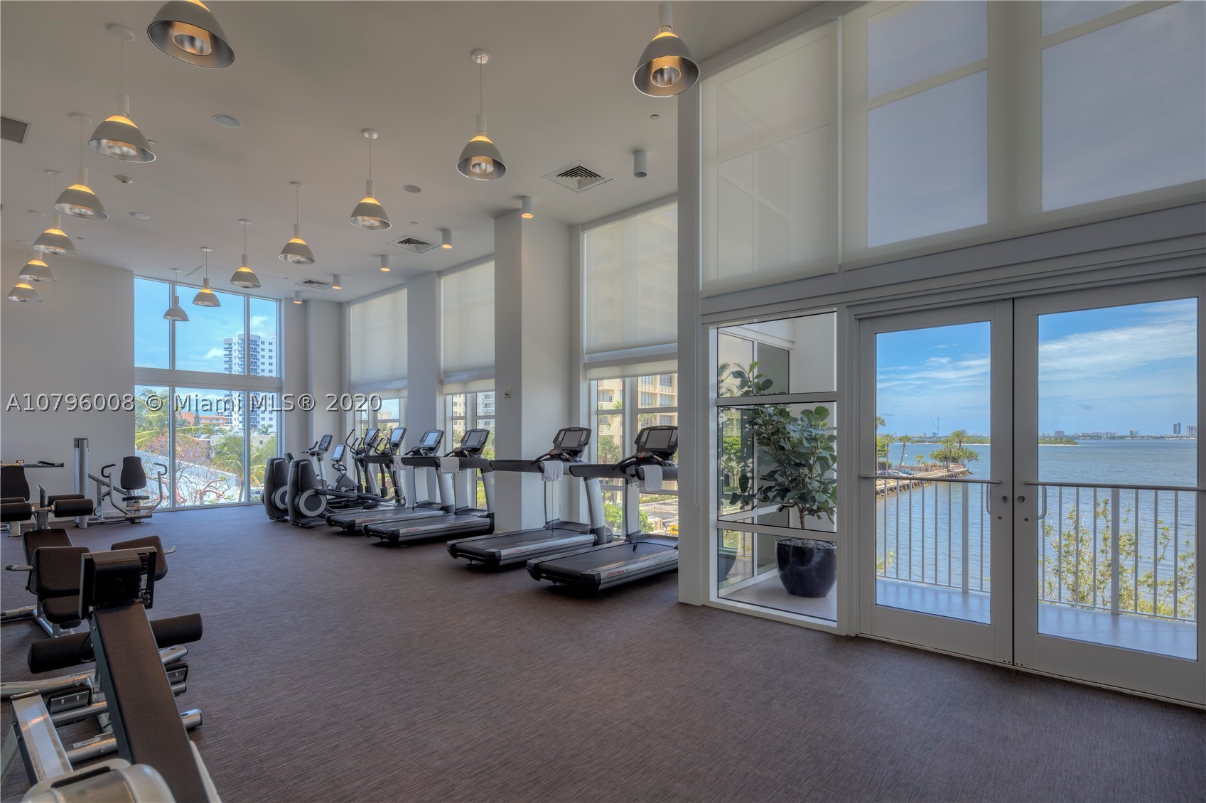Paramount Bay - Residential