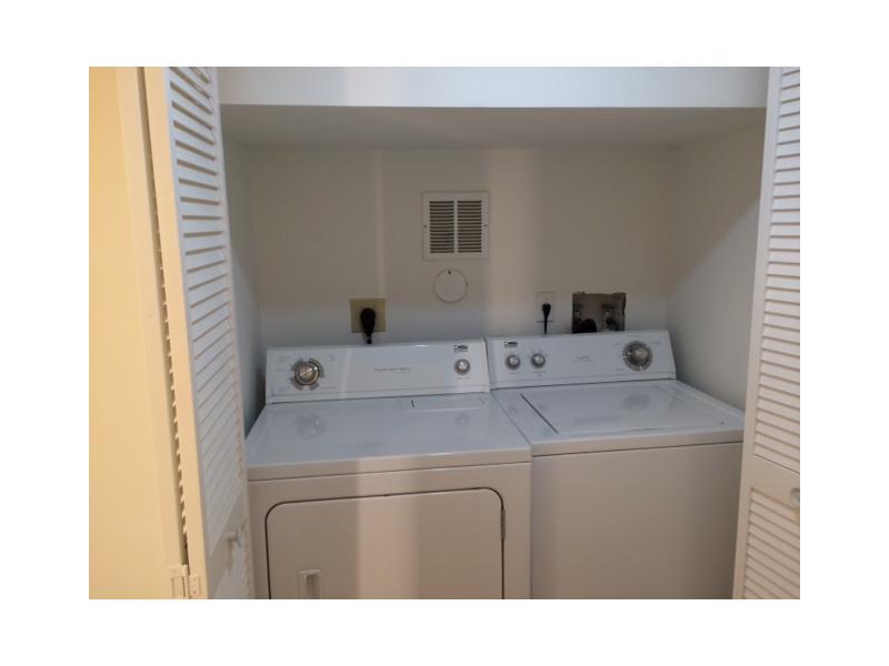 MALIBU - Residential Lease