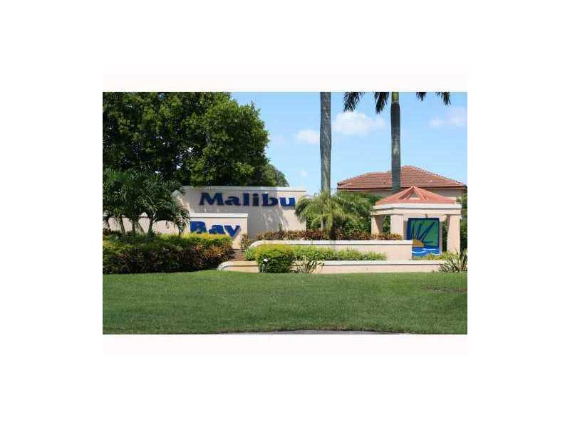 **This 3 bedroom property is located in an excellent community, close to shopping centers, restaurants and schools. Great walk in closets* Tiled floors downstairs**Storage Room for tenant's convenience* 2 assigned parking spaces*Visitors Parking*Clubhouse  offers a Pool, Fitness Room and Tennis Courts* Excellent School District**On Electronic Lock Box for Realtors' convenience**Please select Message of the Day and you will find gate access code** Thanks.