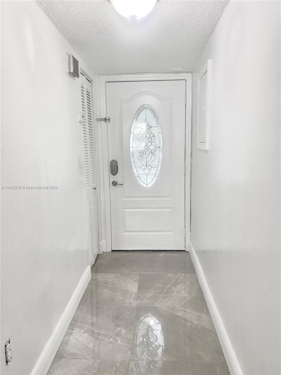 SAMARI LAKE EAST CONDO - Residential