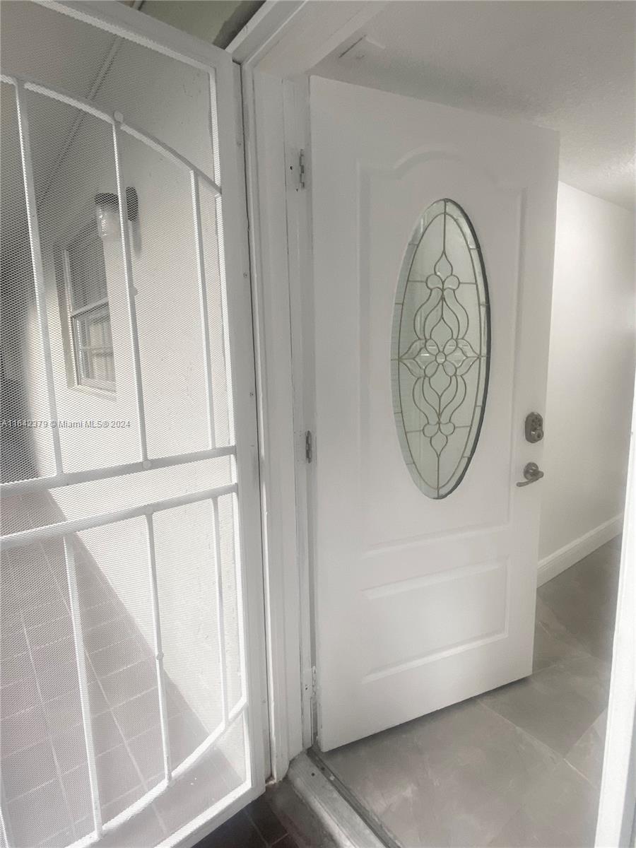 SAMARI LAKE EAST CONDO - Residential