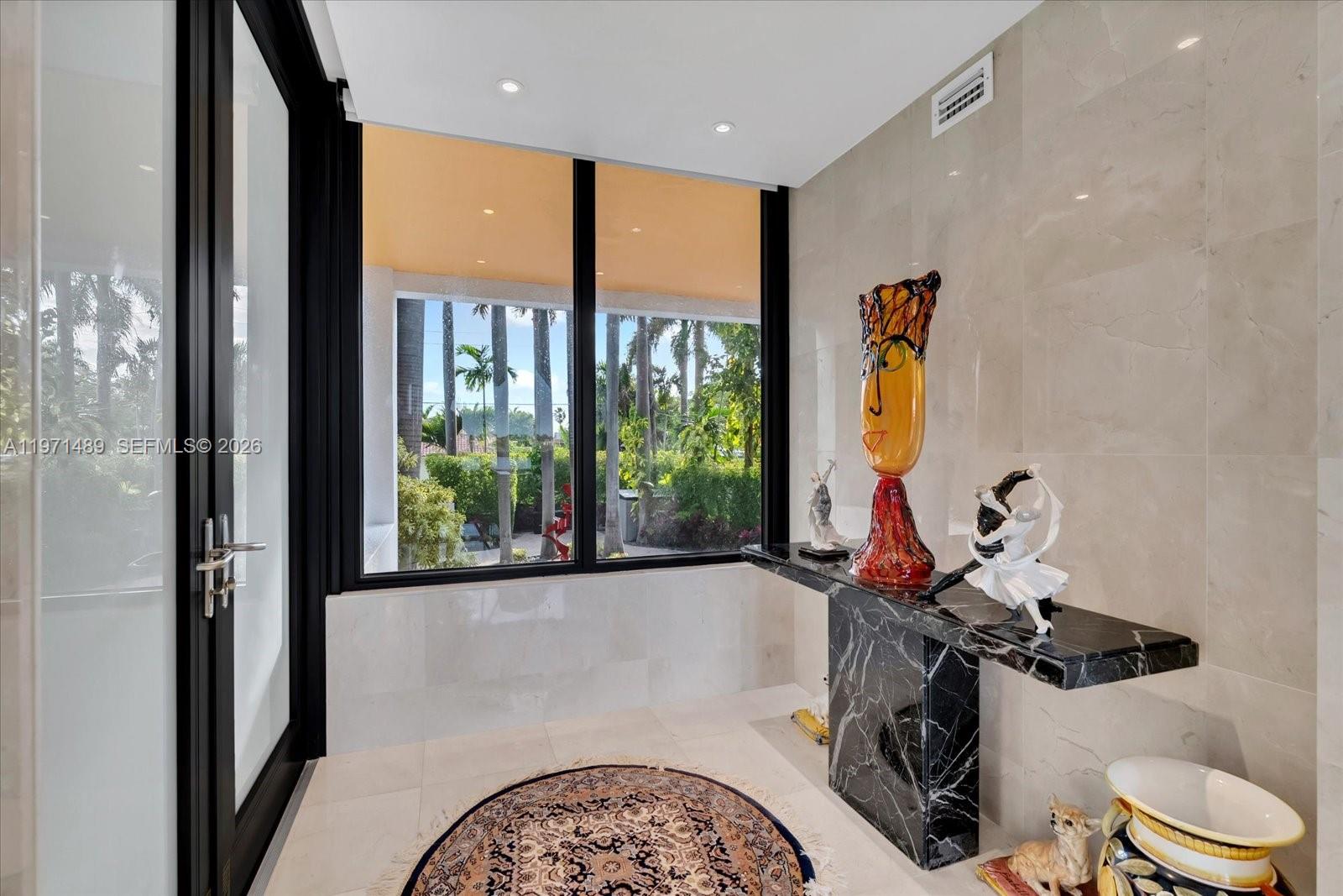 HIBISCUS ISLAND - Residential