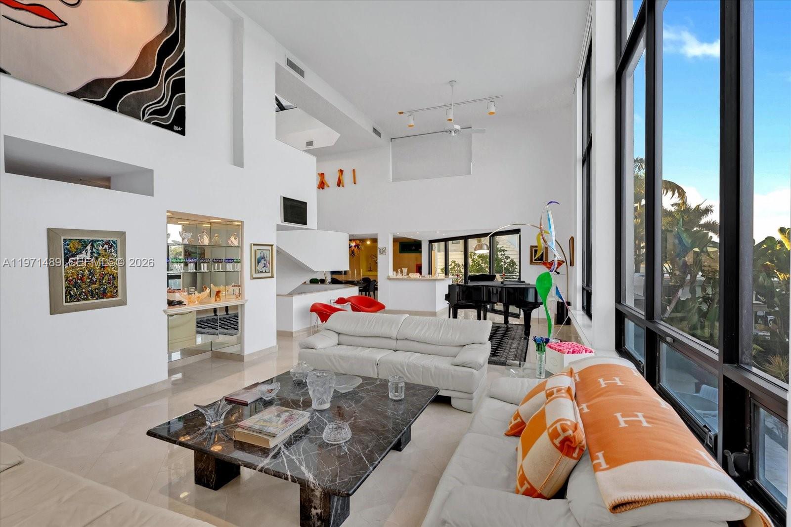 HIBISCUS ISLAND - Residential