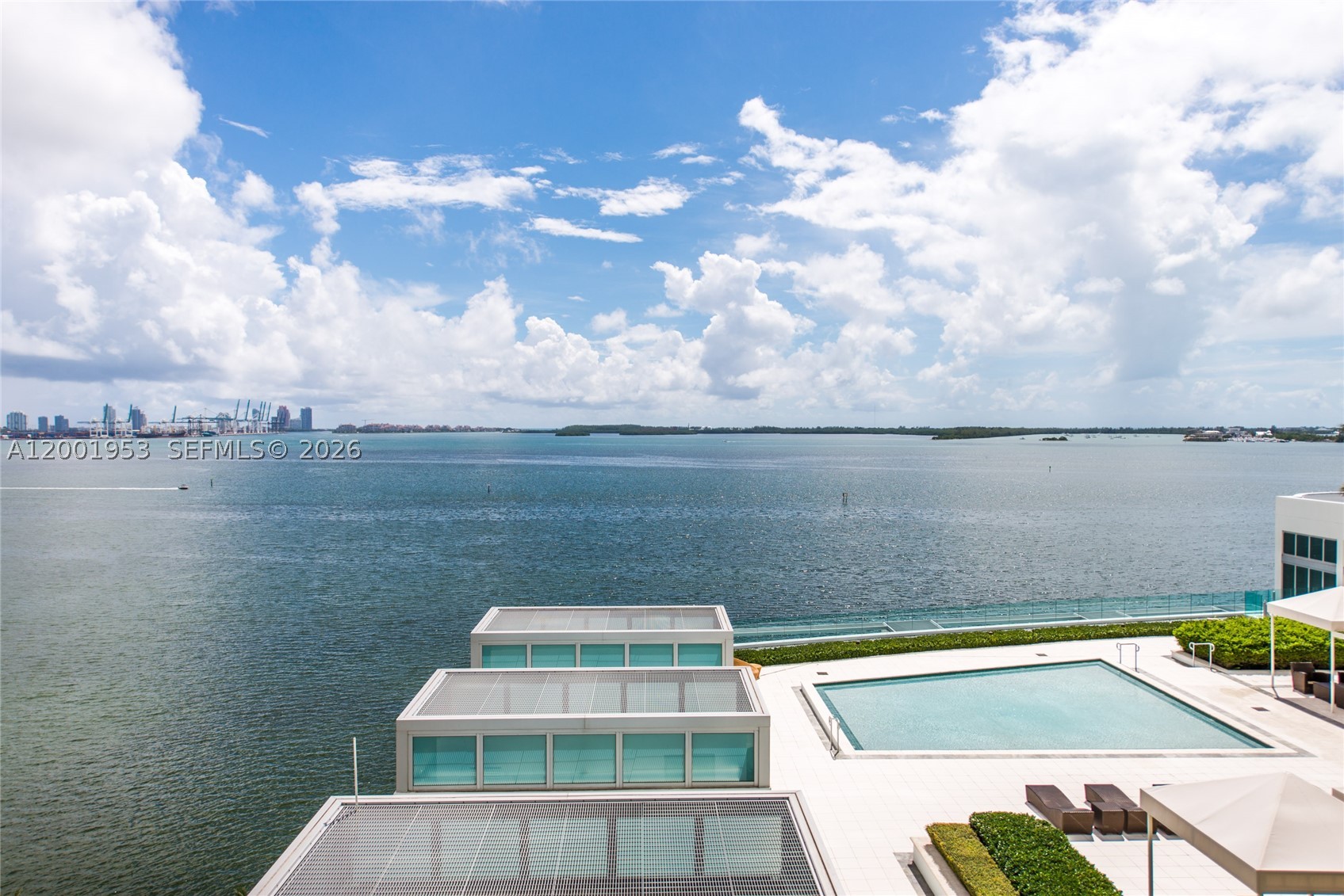 JADE RESIDENCES AT BRICKE - Residential