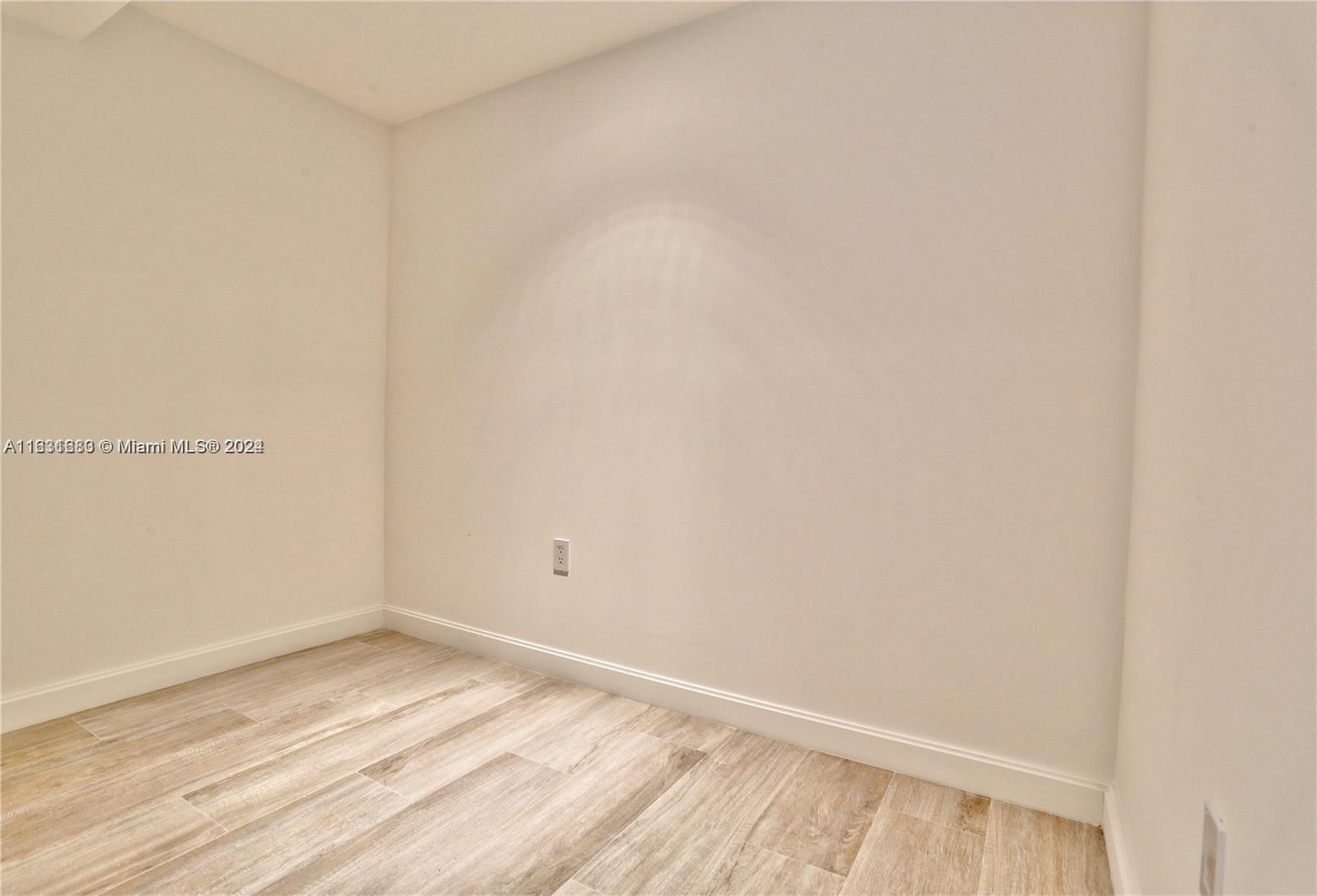 BRICKELL HEIGHTS WEST CON - Residential Lease