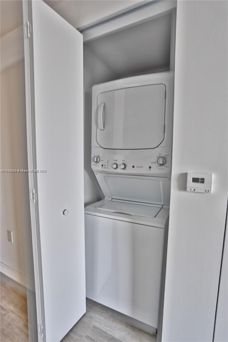 BRICKELL HEIGHTS WEST CON - Residential Lease