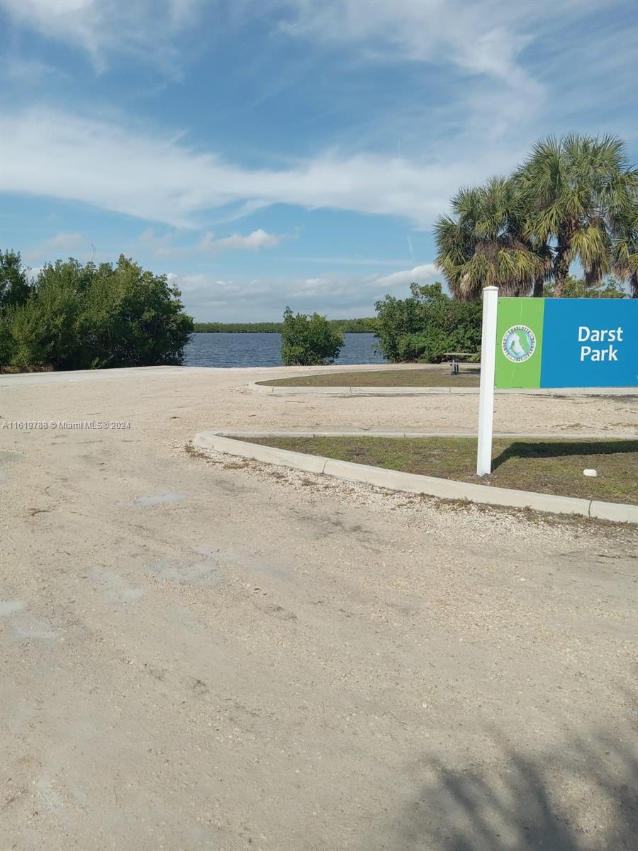 Bayshores - Land