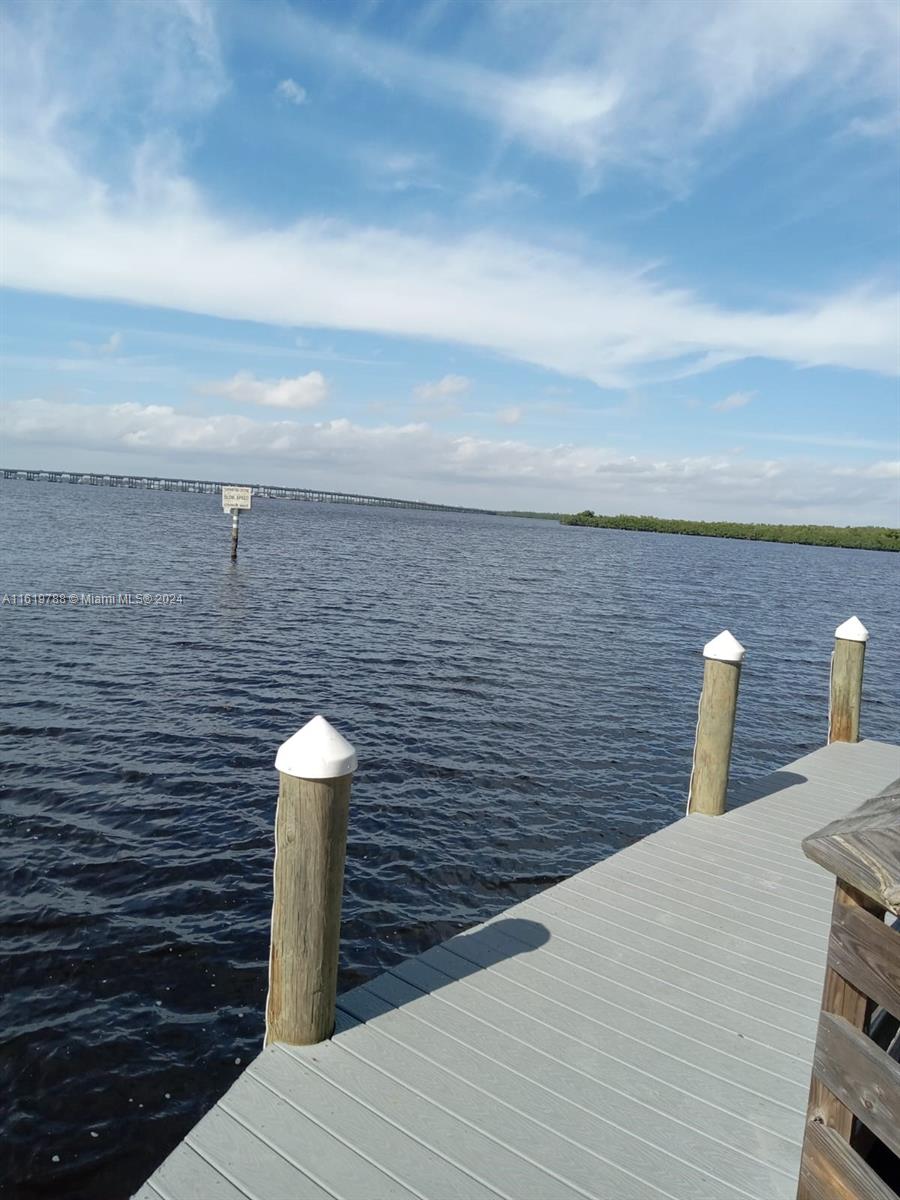 Bayshores - Land