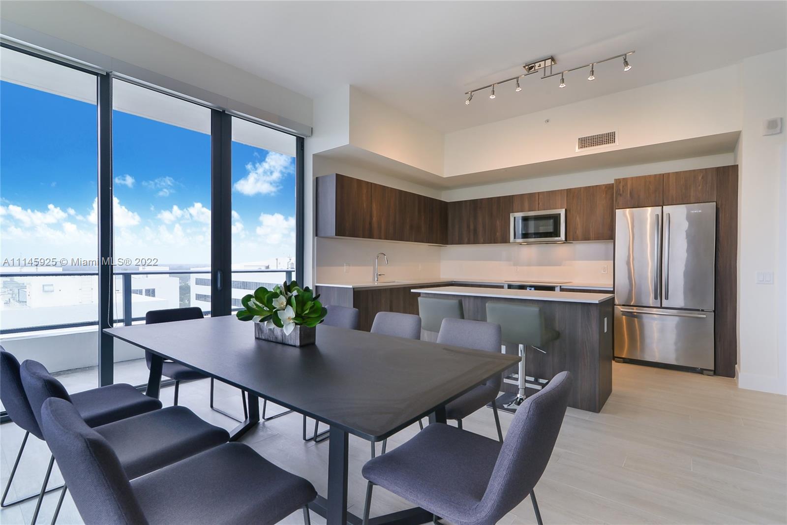 AVENTURA PARKSQUARE RESID - Residential