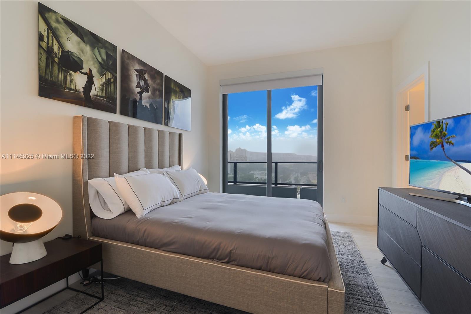 AVENTURA PARKSQUARE RESID - Residential