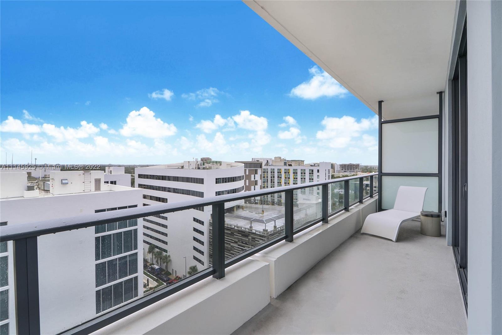 AVENTURA PARKSQUARE RESID - Residential