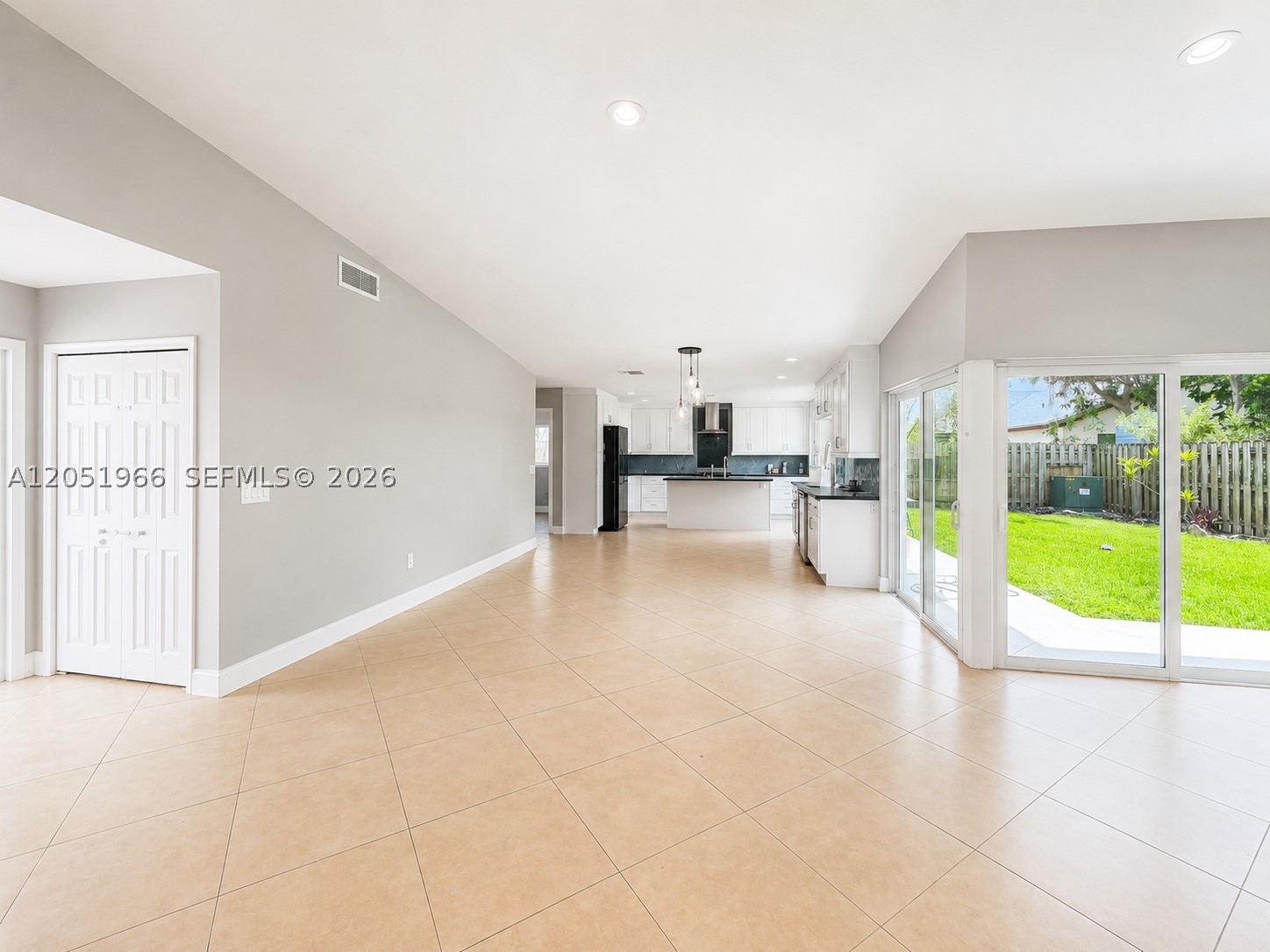 BONAVENTURE LAKES ADD 2 - Residential