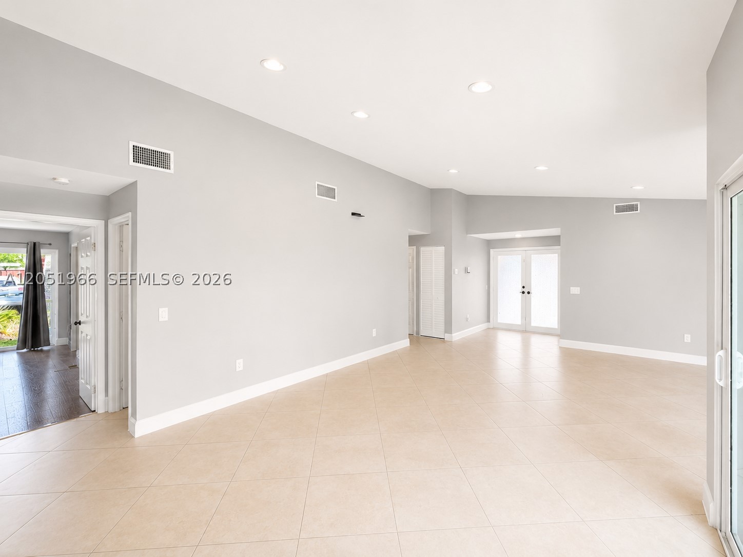 BONAVENTURE LAKES ADD 2 - Residential