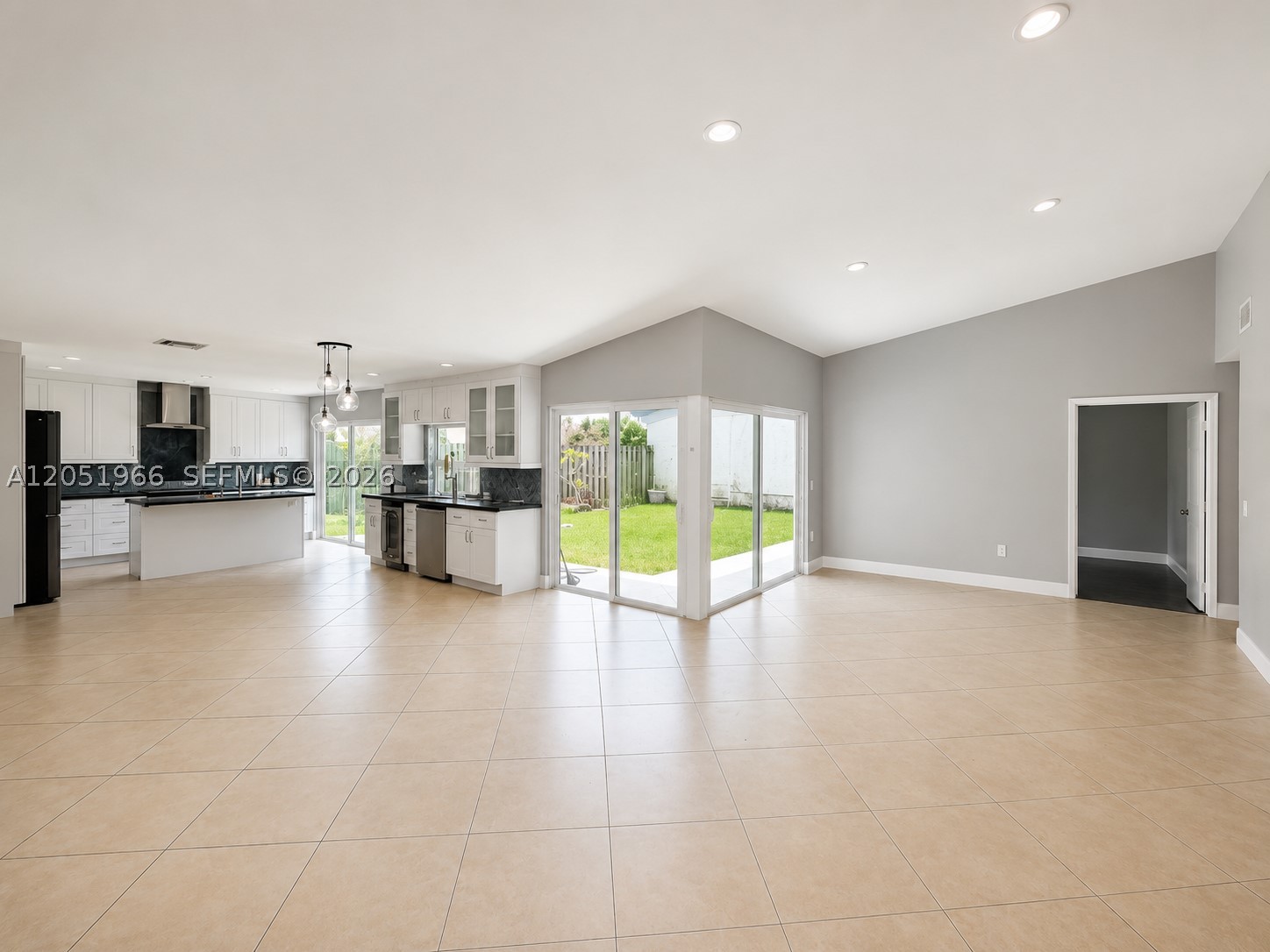BONAVENTURE LAKES ADD 2 - Residential